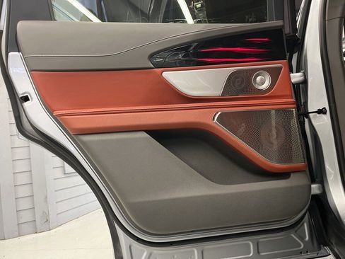 Used 2024 Lincoln Nautilus Black Label w/ Jet Appearance Package (87T) image 30