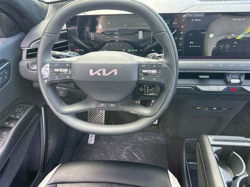 New 2026 Kia EV9 GT-Line AWD/4WD image 14