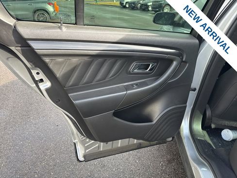 Used 2019 Ford Taurus SHO image 13