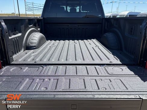 New 2026 Ford F250 Lariat w/ Black Appearance Package image 10