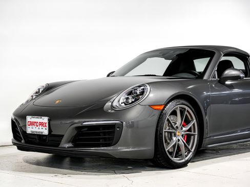 Used 2017 Porsche 911 Targa 4S image 30