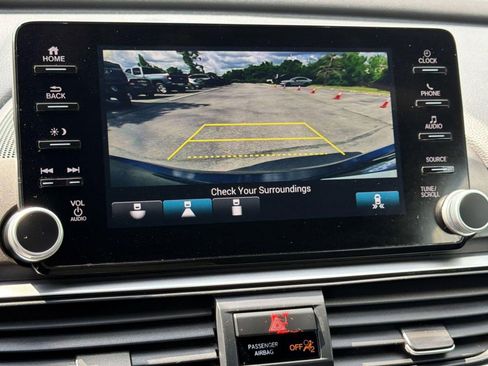Used 2020 Honda Accord Sport image 22