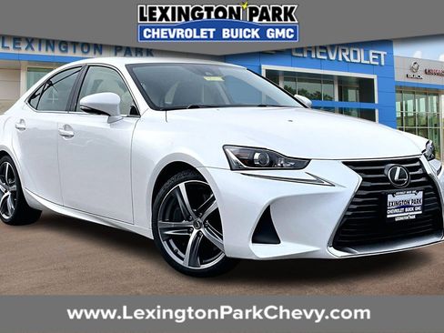 Used 2017 Lexus IS 300 AWD image 1