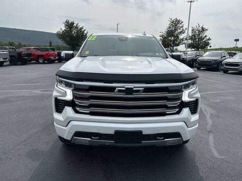 Used 2022 Chevrolet Silverado 1500 High Country AWD/4WD image 2