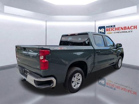 Used 2025 Chevrolet Silverado 1500 LT AWD/4WD image 4
