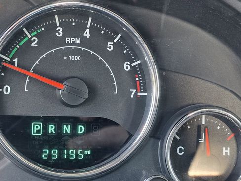 Used 2014 Jeep Wrangler Unlimited Sport image 10