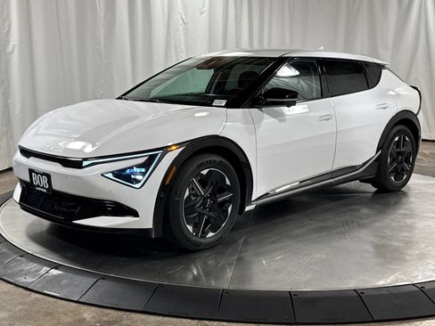 New 2026 Kia EV6 Wind AWD/4WD image 1