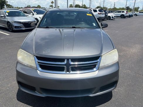 Used 2013 Dodge Avenger SE FWD image 2