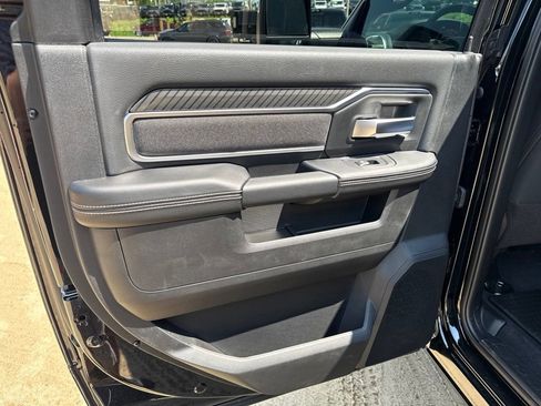 New 2026 RAM 2500 Big Horn AWD/4WD image 21