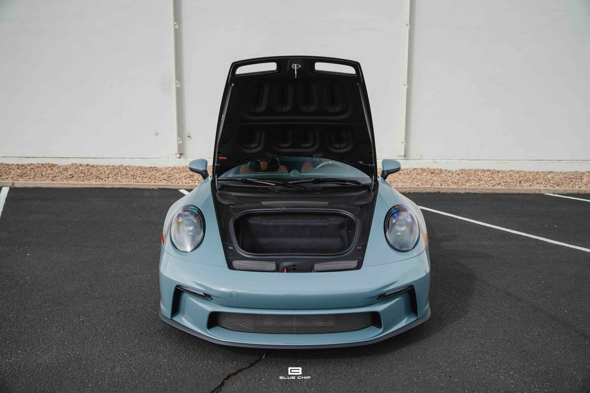 Used 2024 Porsche 911 GT2 RS RWD image 17