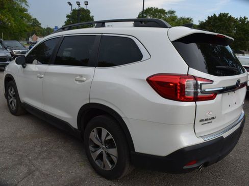Used 2023 Subaru Ascent Premium w/ Convenience Package AWD/4WD image 11