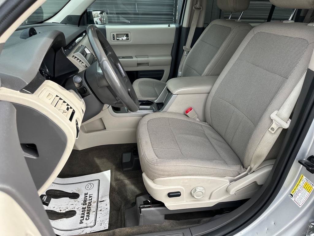 Used 2012 Ford Flex SE FWD image 15