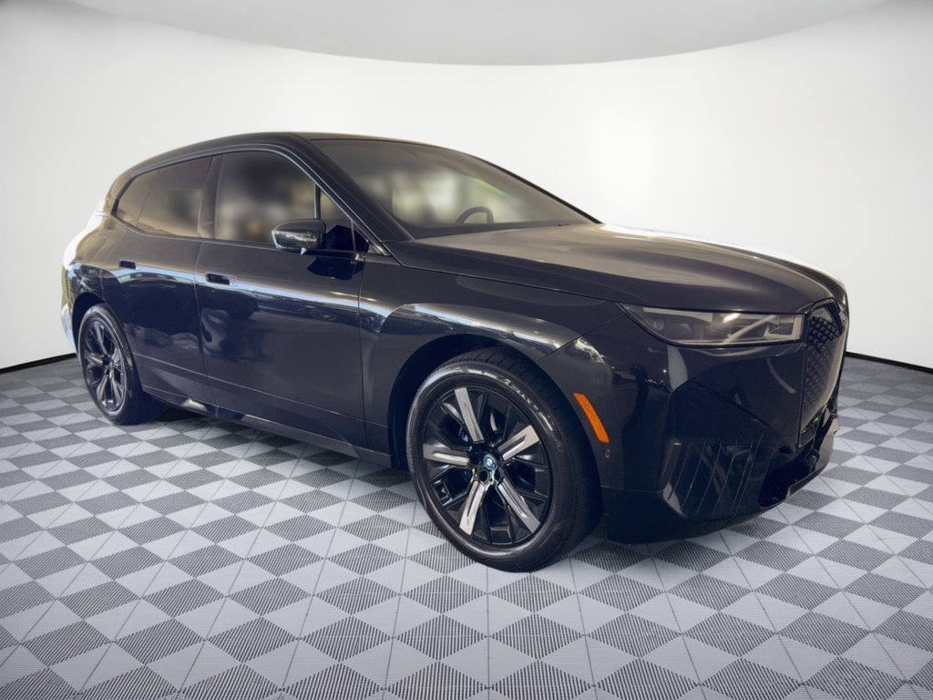 Certified 2024 BMW iX xDrive50 AWD/4WD image 5