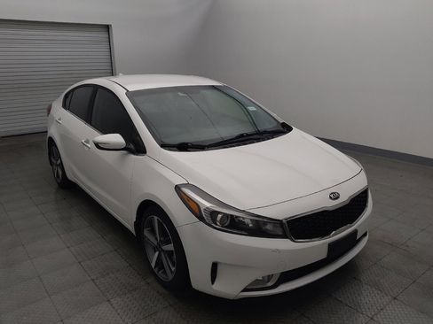 Used 2017 Kia Forte EX FWD image 13