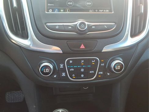Used 2019 Chevrolet Equinox LT FWD image 14