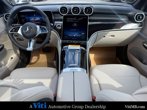 New 2026 Mercedes-Benz GLC 300 4MATIC image 2