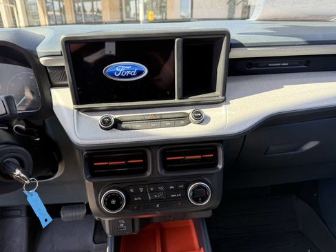 Used 2022 Ford Maverick XLT w/ XLT Luxury Package FWD image 8