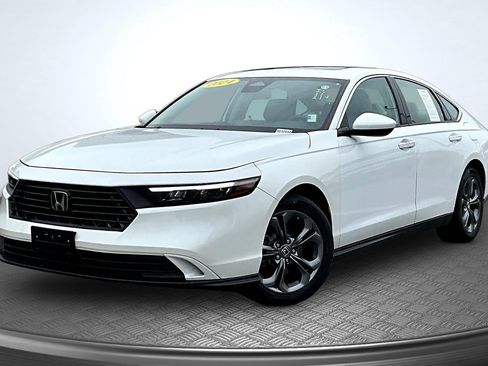 Used 2024 Honda Accord EX image 1
