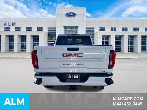 Used 2022 GMC Sierra 2500 AT4 w/ Gooseneck/5TH Wheel Package image 7