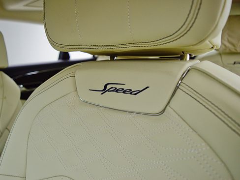 New 2025 Bentley Flying Spur Plug-In Hybrid image 27