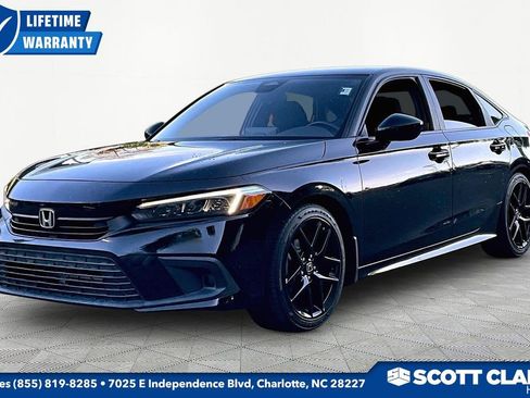 Used 2022 Honda Civic Sport image 3