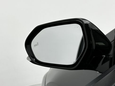 Used 2017 Toyota Prius Two w/ Prius Two Safety Plus Package image 11