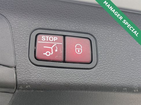 Used 2023 Mercedes-Benz GLS 580 4MATIC image 14