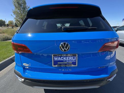 Used 2022 Volkswagen Taos SEL image 31