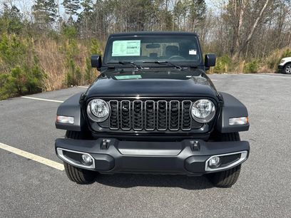 New 2026 Jeep Gladiator Sport
