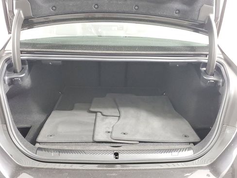 Used 2024 BMW 540i xDrive image 21