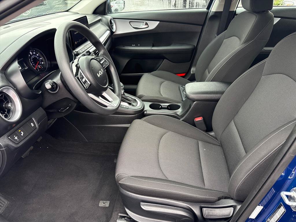 Certified 2024 Kia Forte LXS w/ LXS Technology Package FWD image 10