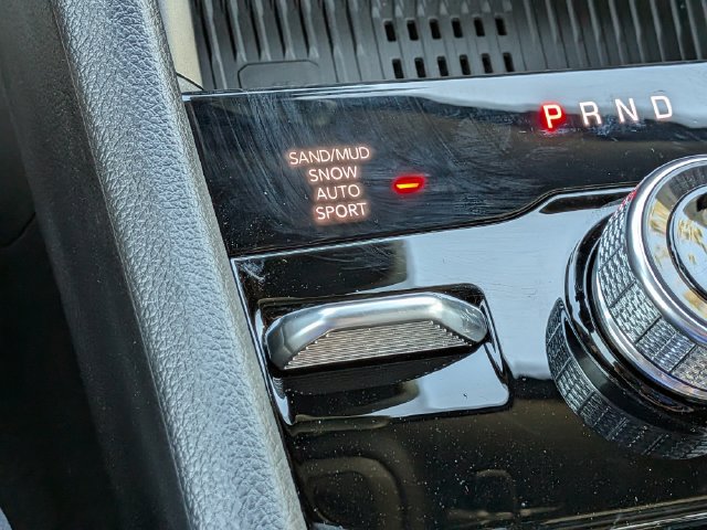 New 2026 Jeep Grand Cherokee Altitude AWD/4WD image 23
