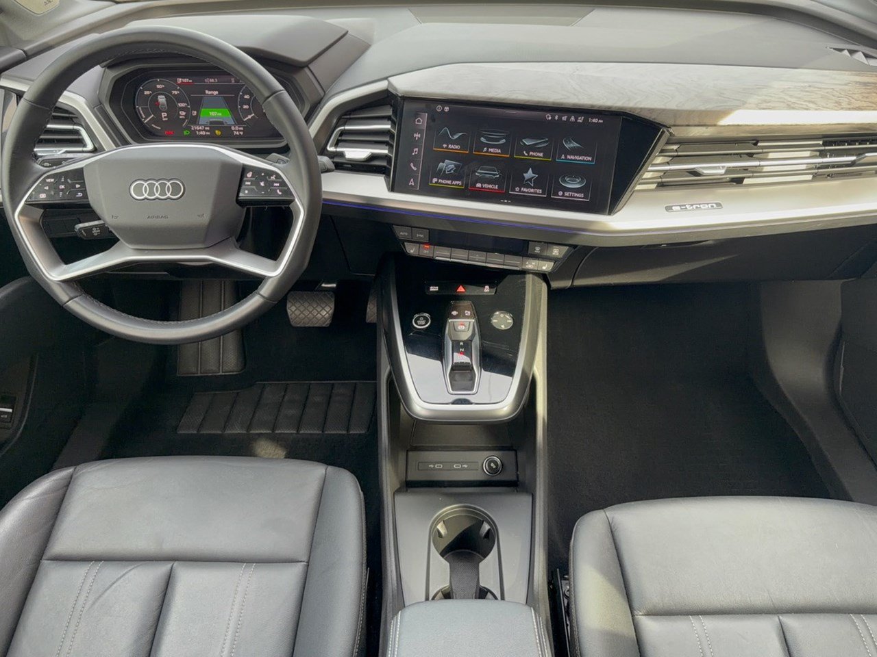 Used 2023 Audi Q4 e-tron Premium Plus RWD image 20