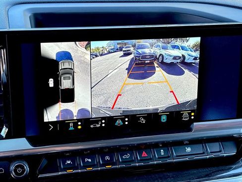 Used 2022 Chevrolet Silverado 1500 LTZ image 22