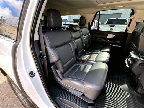 Used 2025 Ford Expedition Max Active image 20
