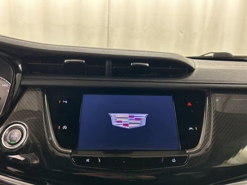 Used 2023 Cadillac XT6 Sport image 13
