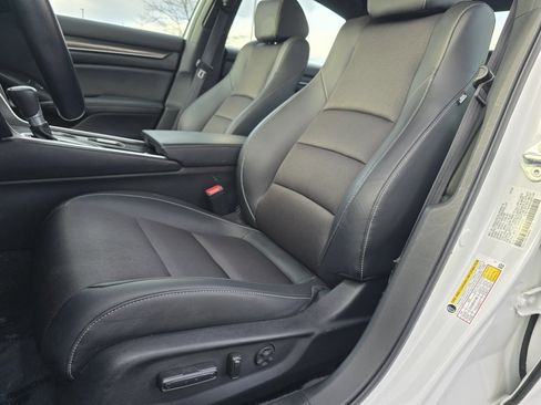 Certified 2022 Honda Accord Sport image 24