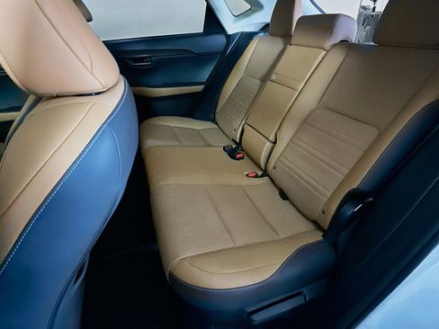 Used 2019 Lexus NX 300 FWD image 27