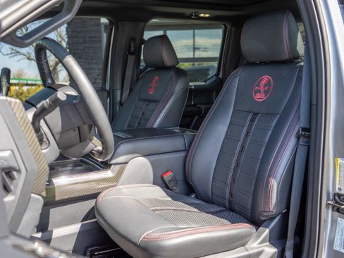 Used 2022 Ford F250 Lariat w/ Lariat Ultimate Package image 29