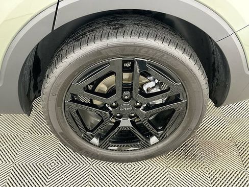 Used 2025 Kia Telluride EX X-Line AWD/4WD image 25