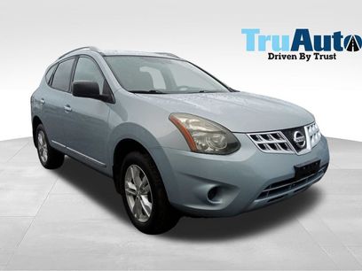 Used 2015 Nissan Rogue S w/ Convenience Package