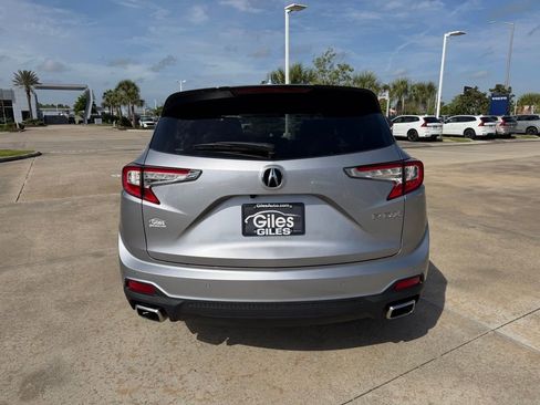 Used 2023 Acura RDX FWD w/ Technology Package image 4