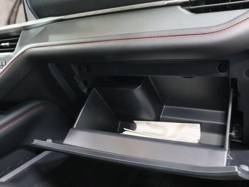 Used 2025 Ford Explorer ST AWD/4WD image 29