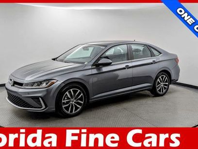 Used 2025 Volkswagen Jetta SE