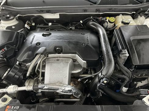 Used 2016 Buick Regal Premium w/ Driver Confidence Package #1 image 33