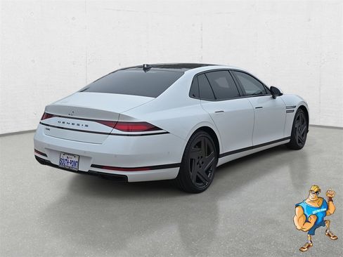 New 2026 Genesis G90 3.5T Prestige image 5