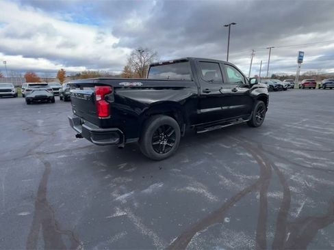 Certified 2022 Chevrolet Silverado 1500 Custom w/ LPO, Blackout Package image 8