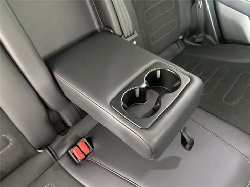 Used 2021 Ford Mustang Mach-E GT image 46