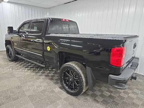 Used 2017 Chevrolet Silverado 2500 LTZ w/ Duramax Plus Package AWD/4WD image 10