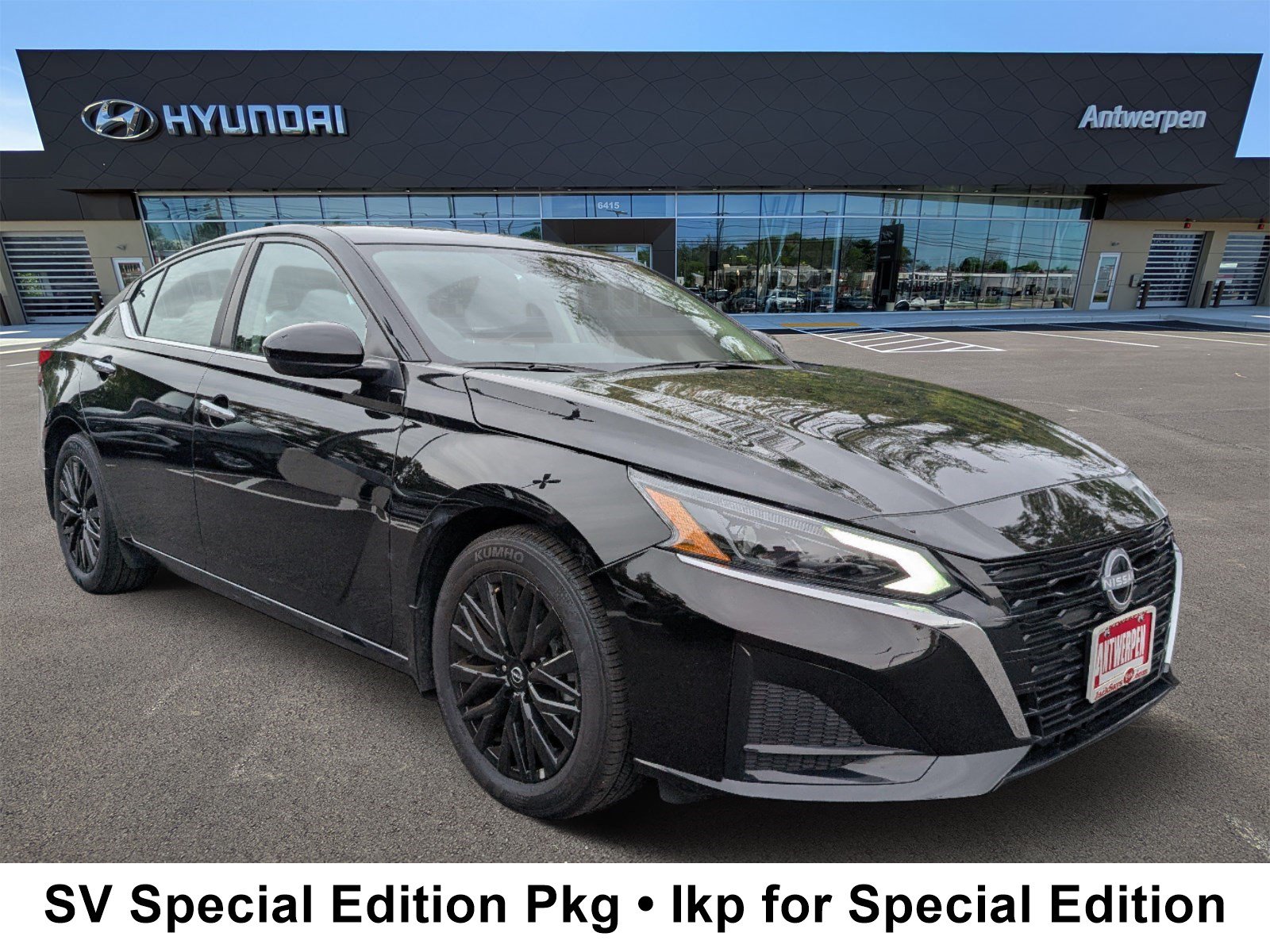 Used 2025 Nissan Altima 2.5 SV w/ SV Special Edition Package FWD image 1